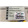 Image 5 : 12-Piece Spring Clamp Set, Sandpaper, Sanding Discs, Jigsaw Blades, Trowel