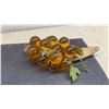 Image 2 : Vintage Lucite Grape Cluster Décor on Driftwood in Amber, Green, and Pink, Set of 3