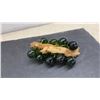 Image 4 : Vintage Lucite Grape Cluster Décor on Driftwood in Amber, Green, and Pink, Set of 3