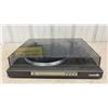 Image 2 : Panta RPH 220 Quartz-Locked Three-Motor Semi-Automatic Turntable