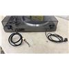 Image 8 : Panta RPH 220 Quartz-Locked Three-Motor Semi-Automatic Turntable