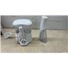 Image 2 : Waterpik Water Flosser Combo Pack with Ultra
