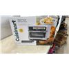 Image 12 : Cuisinart Digital Touch Airfryer Oven, Model CTOA-160PCC