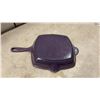 Image 2 : Le Creuset Enameled Cast Iron 26 Centimeter Square Skillet Grill in Plum, Made in France
