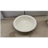 Image 2 : Pitcher and Basin Set, Damage on Pitcher