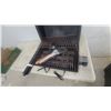 Image 4 : Porta-Chef Portable Gas Grill with Stand Poles