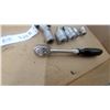 Image 3 : Snap-on F742 3/8” Drive Ratchet with 13 Assorted 3/8” Drive Sockets