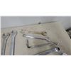 Image 4 : 14 Combination, Open-End, and Box-End Wrenches std.