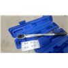 Image 6 : Powerfist Model 13073 Click-Type Torque Wrenches with Cases, 3/8” and 1/4”