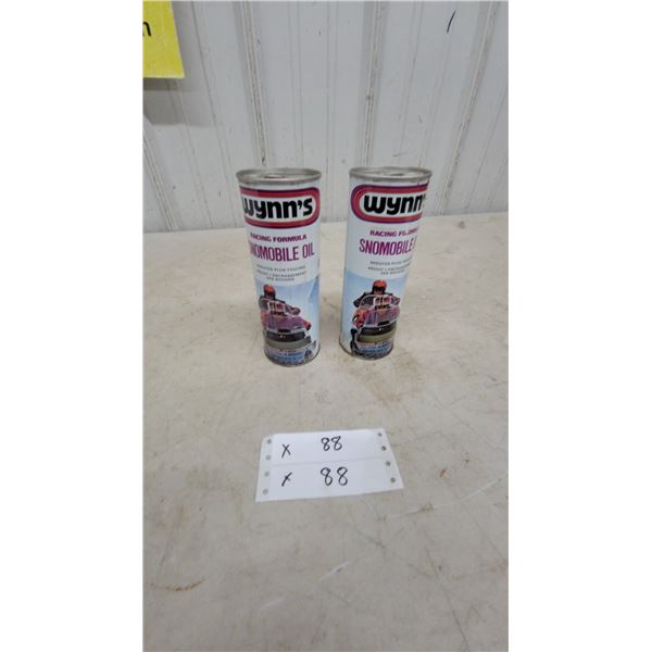 Wynn's Racing Formula Snomobile Oil Cans, 40:1 Ratio, SAE 40, 20 Fluid Ounces, Set of 2 with