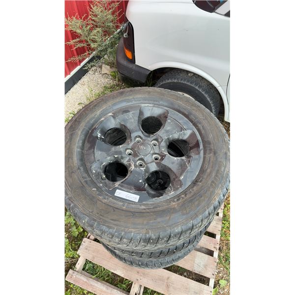 Four Goodyear UltraGrip Performance+ SUV 265/60R18 114H Tires on Jeep Rims