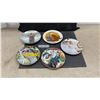 Image 1 : Five Collectible Decorative Plates Including Csatari, Avon, Pemberton and Oakes