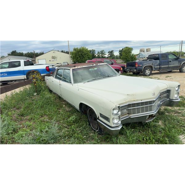 1966 Cadillac Sedan DeVille 4-Door Hardtop, 67,157 Miles