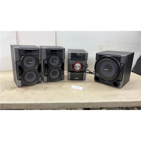 Sony MHC-EC99i Mini Hi-Fi Component System with CD Player, iPod Dock, Speakers