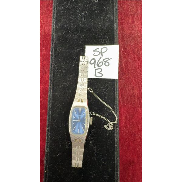 Ladies Vintage blue face Seiko working wristwatch