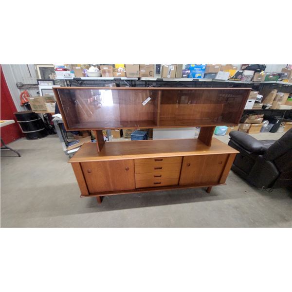 Danish Mid-Century Modern Teak Credenza and Hutch Wall Unit by Børge Mogensen 50”×72”×18”