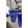 Image 2 : Rubbermaid Roughneck Wheeled Trash Can with Lid and Four Blue Recycling Bins