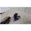 Image 5 : Lot of Three Blue Vises Including Bench Vise and Two wood Vises