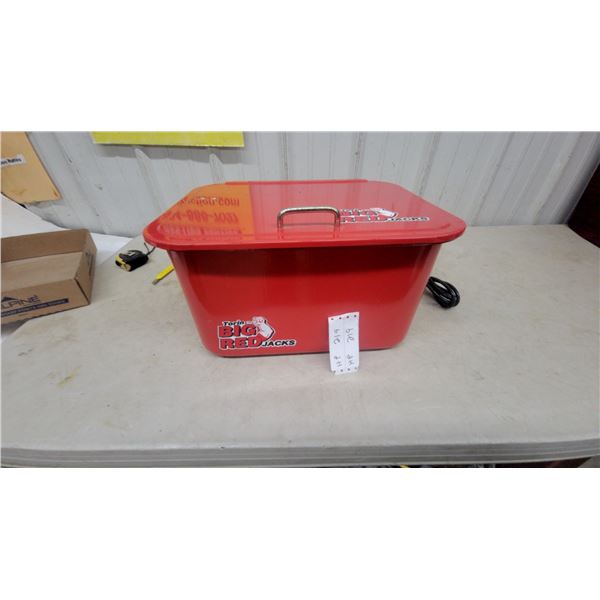 Big Red Jacks 3.5 Gallon Parts Washer, Model PW-1, 110VAC, 60Hz, 0.5A, 12 Gallon/Hour appears new