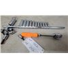 Image 6 : Snap-On Ratchet, and 18 Socket Set, and Hex Bit Sockets