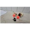 Image 4 : Vintage Fisher-Price Little Snoopy Pull Toy Model #690 with Red Wheels and Green-Tipped Pull Cord