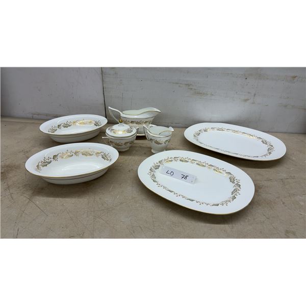 Minton "Corinthian" H-5218 Bone China Serving Set, Platters, Bowls, Gravy Boat, Creamer and More