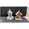Image 5 : David Winter "Stratford House" Hand-Painted Tudor-Style Miniature Cottage, Coalport Cottages