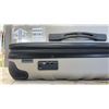 Image 11 : Swissgear Black Softside Suitcase and Carry-On
