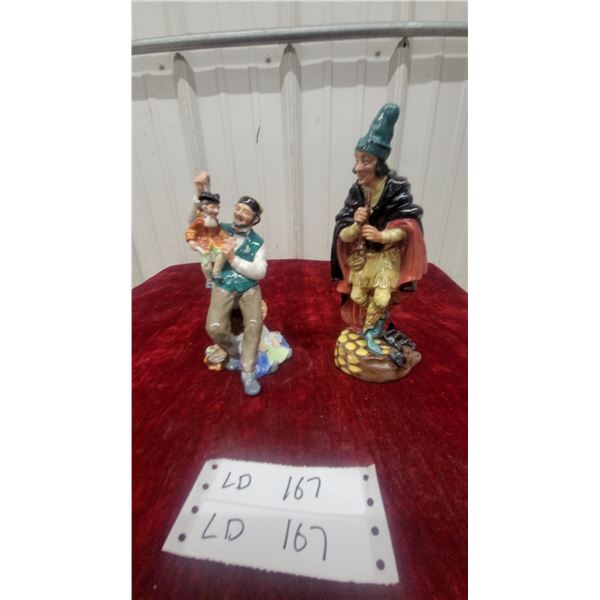 Royal Doulton "The Pied Piper" and "The puppet maker" Figurines 1)9” 1)8”