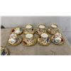 Image 2 : Hammersley and Co. Bone China Floral Tea Set with Gold Trim, Cups, Saucers, and Plates, 28 Pieces