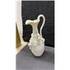 Image 3 : Assortment of Glass and Porcelain Vases