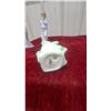 Image 13 : 3 Royal Doulton Figurine, harmony sleepy darling and top of the hill" 2) 8” 1) 4”
