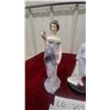 Image 2 : 3 Royal Doulton Figurine, harmony sleepy darling and top of the hill" 2) 8” 1) 4”