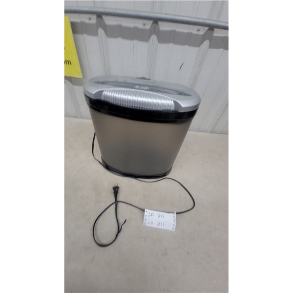 Privacy Guard SA3112P16 TEZERO Paper Shredder and Power Cord