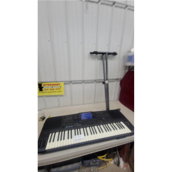Technics KN3000 Keyboard, Stand