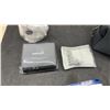 Image 3 : Waterpik WP-300 Series Water Flosser with Tips, Travel Bag, and Quick Start Guide