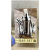 Image 2 : LNT Home 6-Piece Stainless Steel Bar Set, 3-Piece Stainless Bowls, Ladies Pocket Tape Measure