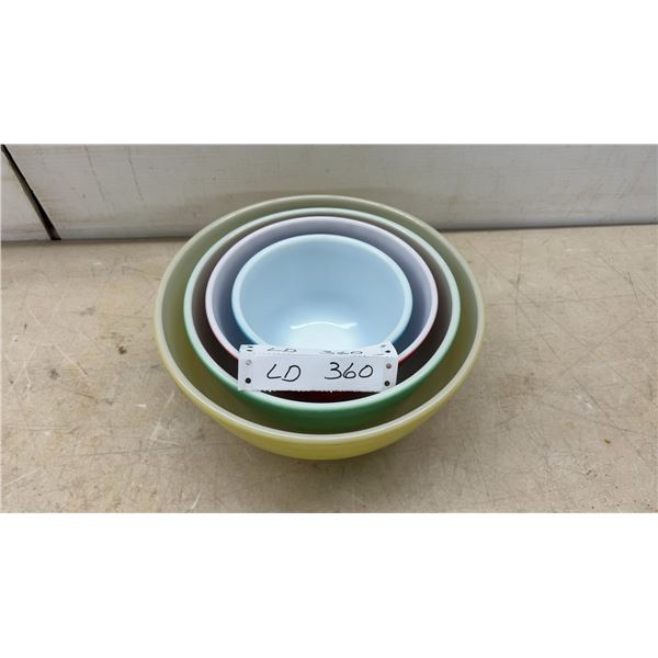 Vintage Pyrex Primary Colors Nesting Mixing Bowl Set, 4-Piece, Yellow, Green, Red, Blue