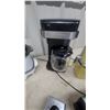 Image 4 : Hamilton Beach Electric Roaster Oven with Floral Pattern, Glass Lid and Wire Roasting Rack coffee