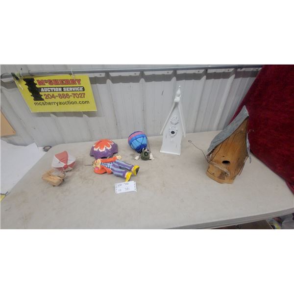 Assorted Birdhouses, Clown Figurine, and Hot Air Balloon Decor