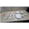 Image 1 : 40-Piece Susie Cooper Dinnerware Set