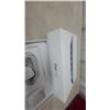 Image 3 : Apple iPad Mini 1st Generation Tablet with Original Box, Charger, and Protective Case