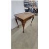 Image 2 : Queen Anne Style Side Table with Shell Carving and Cabriole Legs 25”×28”×18”