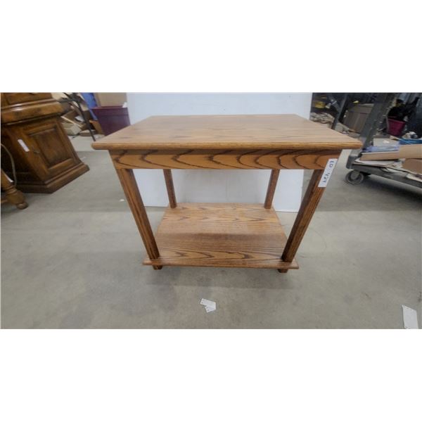 Two-Tiered Oak End Table with Rectangular Top and Lower Shelf 24”×28”×20”