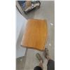 Image 3 : Vintage French Provincial Style End Table with Drawer, Lower Shelf, and Cabriole Legs 25”×22”×16”