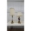 Image 1 : Pair of Table Lamps: Brass and Burgundy Urn-Form Lamp (LD 434) and Brass Column Lamp (LD 435)
