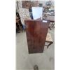 Image 10 : Mahogany Pedestal Dining Table with 4 Lyre-Back Chairs and Leaf