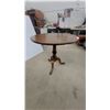Image 4 : Antique Queen Anne Style Round Pedestal Table with Tripod Cabriole Legs 28” High 32” diameter tilt