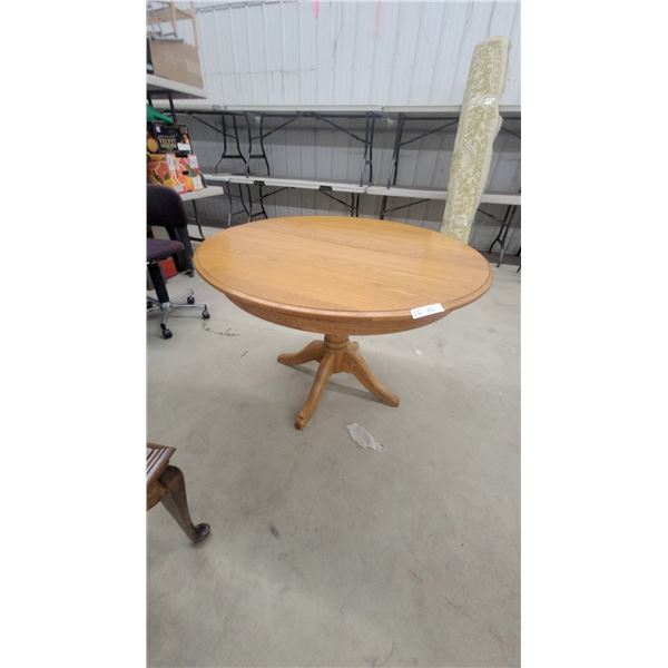 Oak Round Pedestal Dining Table with Leaf 30” High 41” diameter