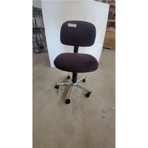 Purple Upholstered Swivel Office Chair with 5-Star Base and Casters, Tagged "LD 469